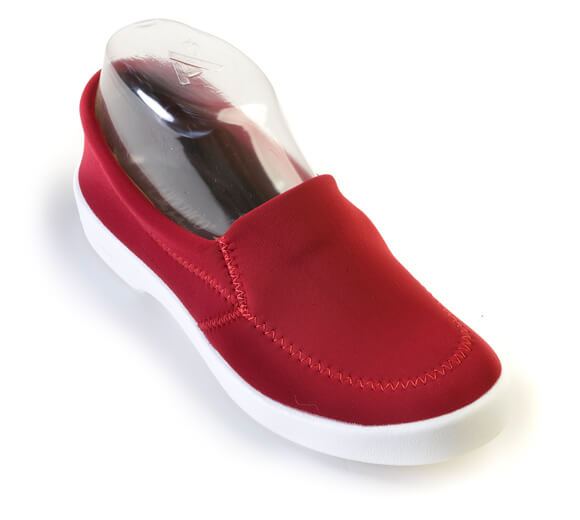 The Town travel shoe from ArcopedicoUSA