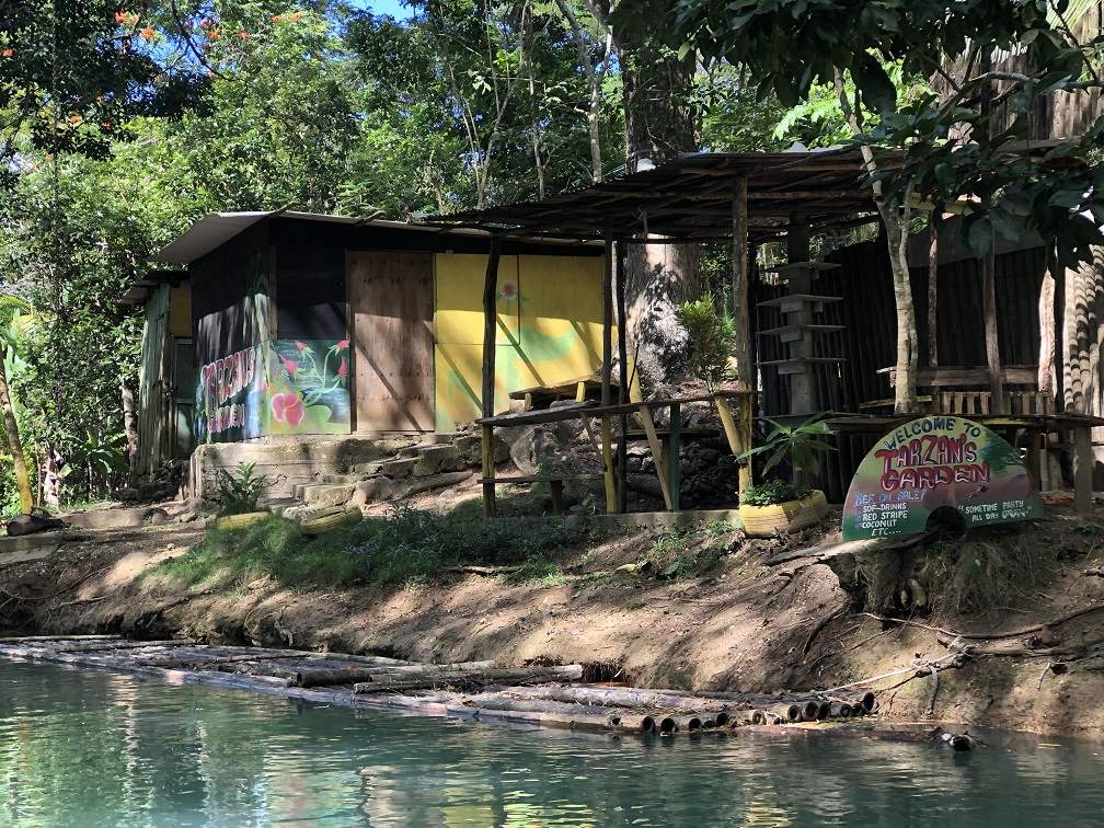 Along the Rio Mateberion